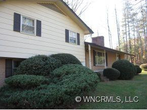 104 Lyndon Lane - Photo 2