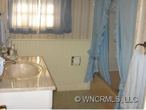 104 Lyndon Lane - Photo 11