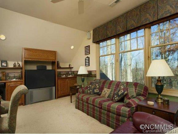 202 BENT PINE TRACE - Photo 8