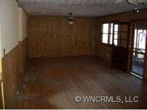  - Photo 2