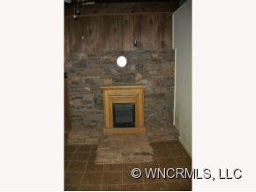  - Photo 3