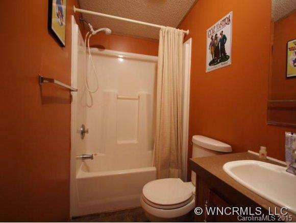 54 PLEASANT RIDGE RD. - Photo 10