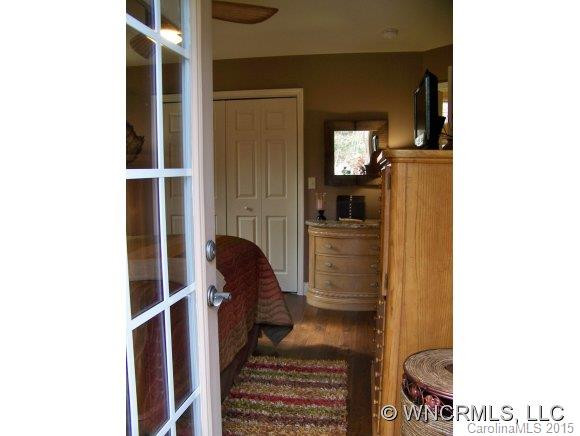 32 Hermitage Lane - Photo 11