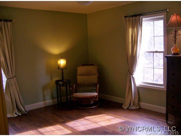 32 Hermitage Lane - Photo 10