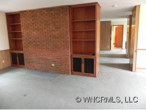 85 Fox Den Road - Photo 12