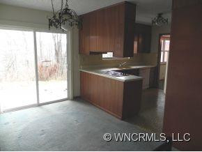 85 Fox Den Road - Photo 6