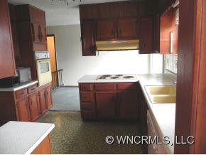 85 Fox Den Road - Photo 7