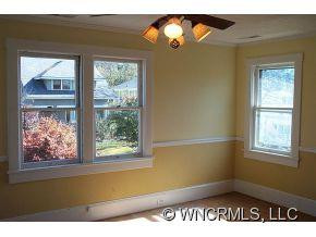 115 Norwood Ave - Photo 12