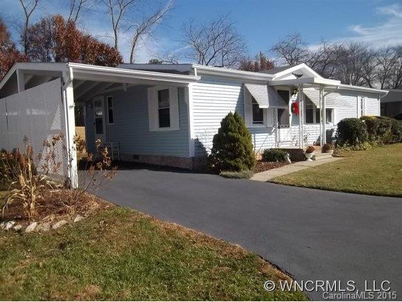 222 Cranbrook Circle