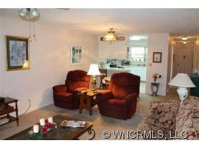 68 Lakeview Court - Photo 4