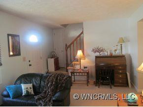 8 Meadow Drive - Photo 9