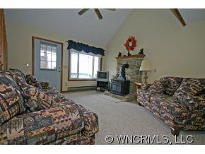 33 Homestead Drive - Photo 4