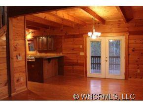 636 Sweetbriar Road S. - Photo 4