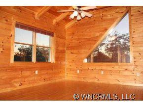 636 Sweetbriar Road S. - Photo 6