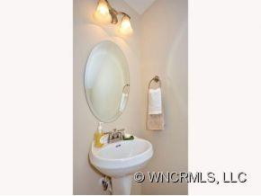 31 MANDERLEY WAY - Photo 12