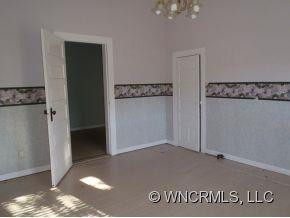 186 Callahan St - Photo 10