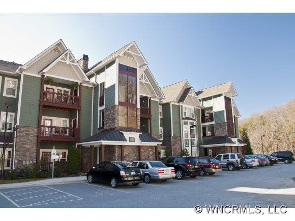 1000 Olde Eastwood Village Blvd#305