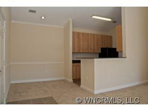 1000 Olde Eastwood Village Blvd#305 - Photo 9