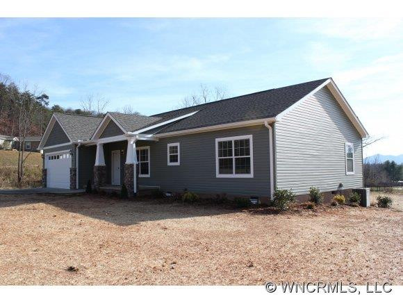 33 Luther Cove Road