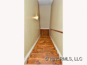 880 West Pointe Drive - Photo 17