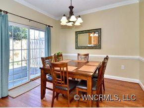 880 West Pointe Drive - Photo 5