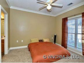 880 West Pointe Drive - Photo 9