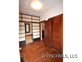 110 Vineyard Road - Photo 9