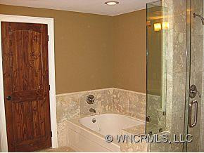 56 Patton Avenue, # 404 - Photo 10