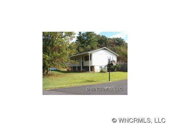 4 Wildwood Lane