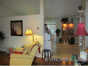 27 Sunflower Lane - Photo 4