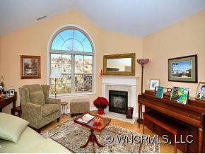 68 MOUNTAIN MEADOW CIRCLE - Photo 2