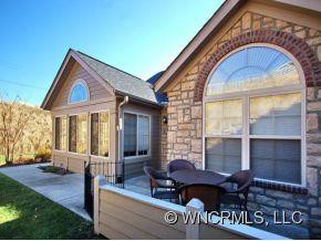68 MOUNTAIN MEADOW CIRCLE - Photo 12