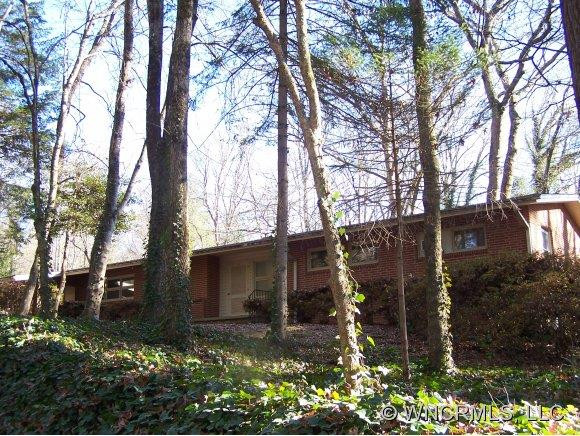 34 Sugarloaf Cove Lane