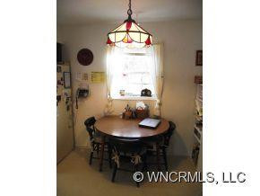 303 Fairfax Avenue - Photo 8