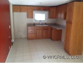 8633 Hwy 25/70 - Photo 4