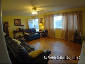 57 Sunset Drive - Photo 4
