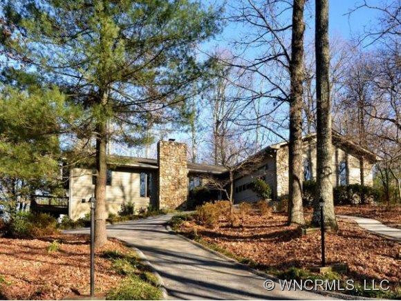 121 DOGWOOD TRAIL
