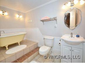 121 DOGWOOD TRAIL - Photo 18