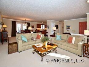 121 DOGWOOD TRAIL - Photo 4