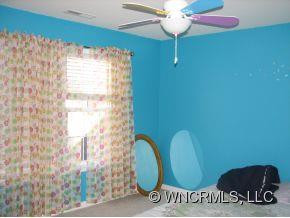 1 Holmes Lane - Photo 15