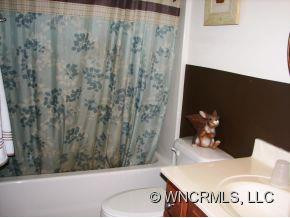 1 Holmes Lane - Photo 17