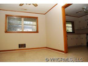9286 Boylston Hwy - Photo 6
