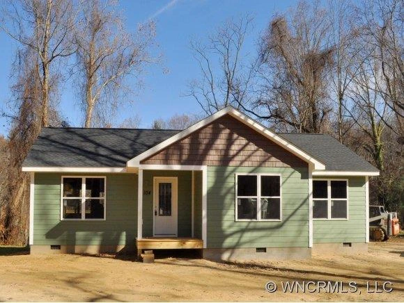 104 Iris Street