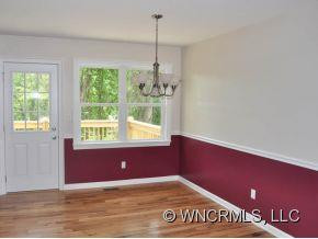 104 Iris Street - Photo 10