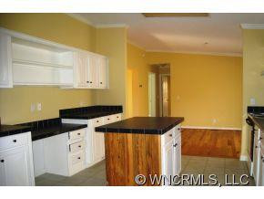 334 Fox Den Road - Photo 7
