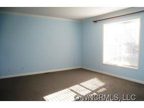 334 Fox Den Road - Photo 9