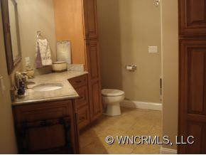 1111 ROCK HOUSE CREEK RD - Photo 12