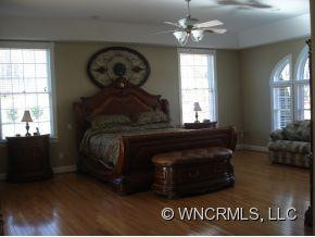 1111 ROCK HOUSE CREEK RD - Photo 13