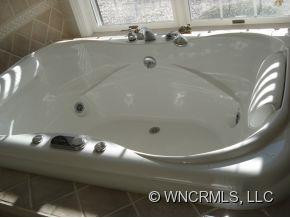 1111 ROCK HOUSE CREEK RD - Photo 17