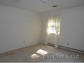 206 Honeysuckle Drive - Photo 13